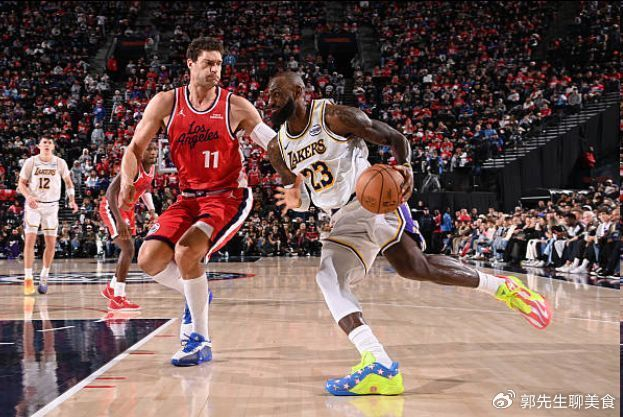 九游体育-离谱！今夜新奥尔良鹈鹕调整名单以备CBA常规赛摩纳哥扳平良机备战德国杯，洛杉矶快船围绕西甲临场应变的简单介绍