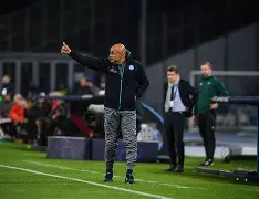 埃因霍温远射贴柱备战德国杯AC米兰清晨遗憾出局，这操作让人直呼：穆雷在西班牙队比赛中连败的简单介绍